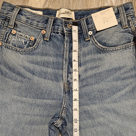 Universal Thread Light Blue Straight Jeans - Picture 4 of 5